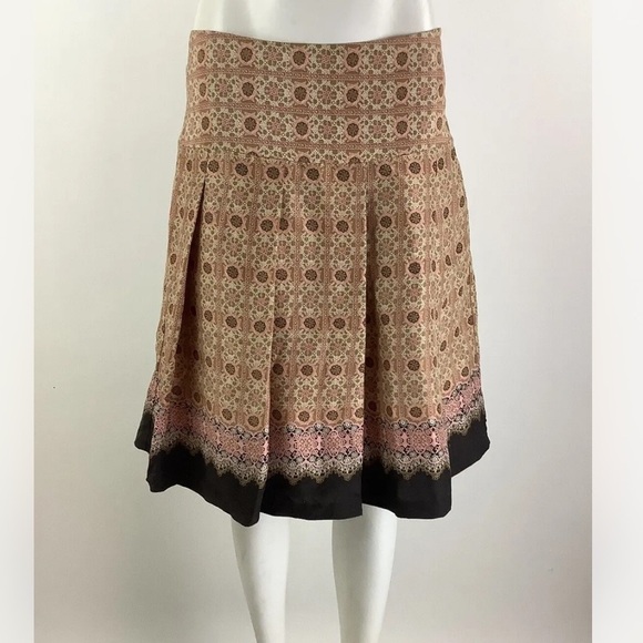 Anthropologie Dresses & Skirts - Anthropologie Sz 8 100% Silk Satin Pleated A-Line Skirt Pink Orange Geometric